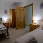 Grand Seaside Apartment, 3 Bedrooms - 4 Bathrooms Is-Sellum