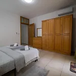 Grand Seaside Apartment, 3 Bedrooms - 4 Bathrooms Διαμέρισμα