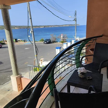 Grand Seaside Apartment, 3 Bedrooms - 4 Bathrooms * Is-Sellum