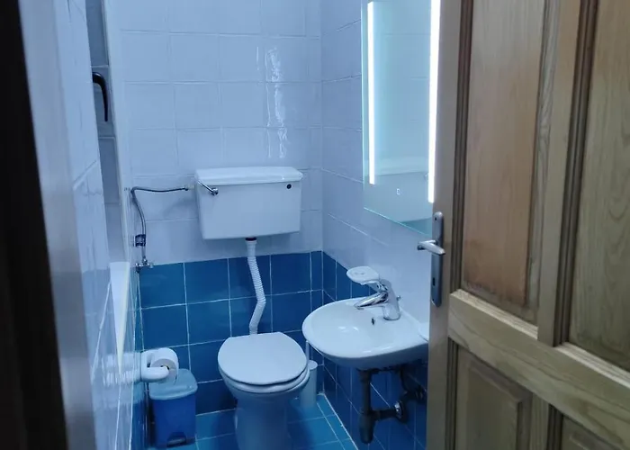 Grand Seaside Apartment, 3 Bedrooms - 4 Bathrooms Is-Sellum